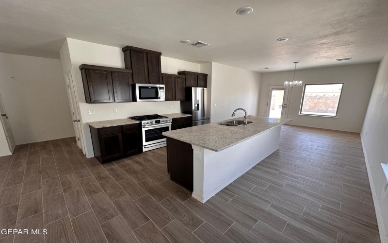 5061 Olivia Caro Street, El Paso, TX 79938, 3 Bedrooms Bedrooms, ,1 BathroomBathrooms,Residential,For Sale,5061 Olivia Caro Street,921945