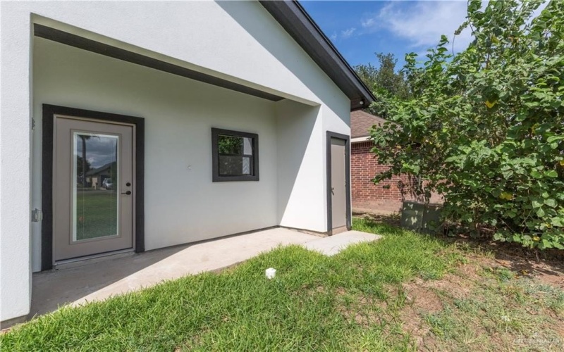 2109 Mauve Drive, Mission, TX 78572, 3 Bedrooms Bedrooms, ,2 BathroomsBathrooms,Residential,For Sale,2109 Mauve Drive,448885