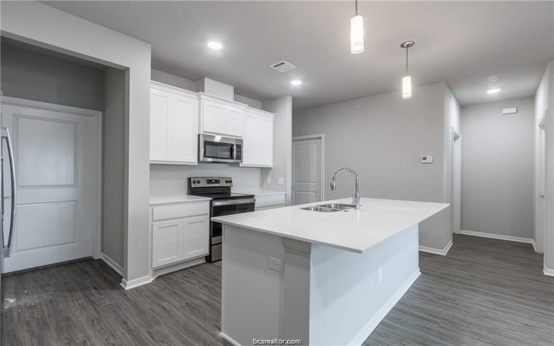 1326 Prairie Drive #523, Bryan, TX 77803, 3 Bedrooms Bedrooms, ,3 BathroomsBathrooms,Residential,For Sale,1326 Prairie Drive,25000600
