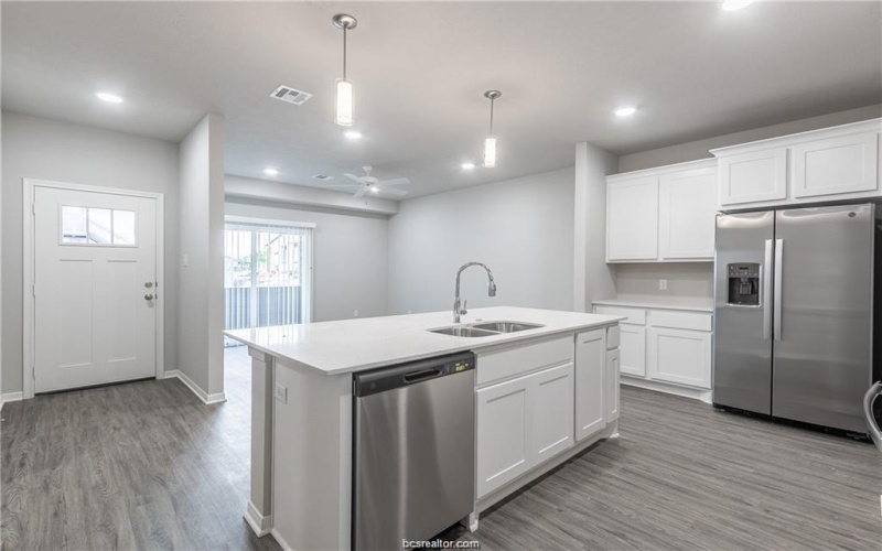 1326 Prairie Drive #523, Bryan, TX 77803, 3 Bedrooms Bedrooms, ,3 BathroomsBathrooms,Residential,For Sale,1326 Prairie Drive,25000600