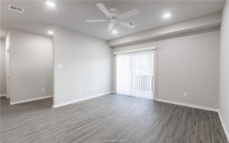 1326 Prairie Drive #523, Bryan, TX 77803, 3 Bedrooms Bedrooms, ,3 BathroomsBathrooms,Residential,For Sale,1326 Prairie Drive,25000600