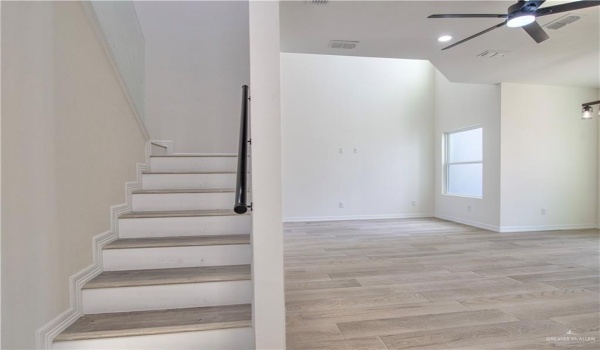 2310 Corales Street, Mission, TX 78573, 3 Bedrooms Bedrooms, ,2 BathroomsBathrooms,Residential,For Sale,2310 Corales Street,449941