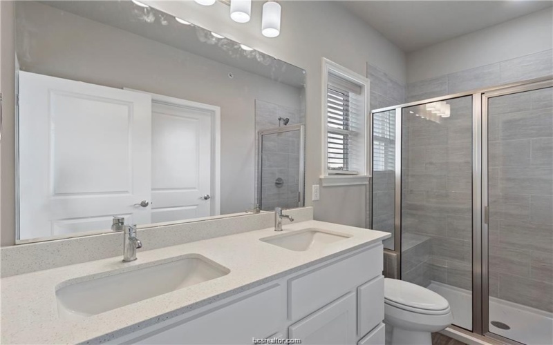 1326 Prairie Drive #513, Bryan, TX 77803, 3 Bedrooms Bedrooms, ,3 BathroomsBathrooms,Residential,For Sale,1326 Prairie Drive,25000602