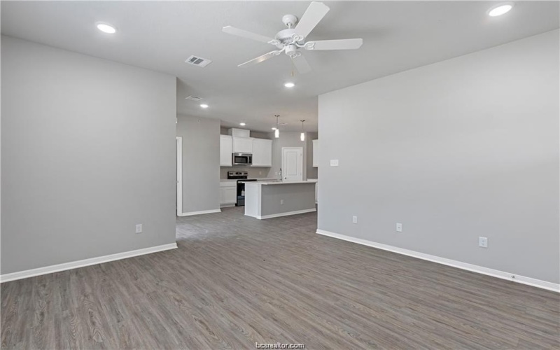 1326 Prairie Drive #513, Bryan, TX 77803, 3 Bedrooms Bedrooms, ,3 BathroomsBathrooms,Residential,For Sale,1326 Prairie Drive,25000602