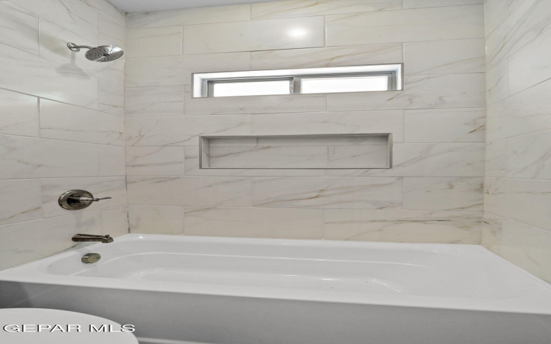 654 Davi's Greenwood Court, Vinton, TX 79821, 4 Bedrooms Bedrooms, ,3 BathroomsBathrooms,Residential,For Sale,654 Davi's Greenwood Court,922027
