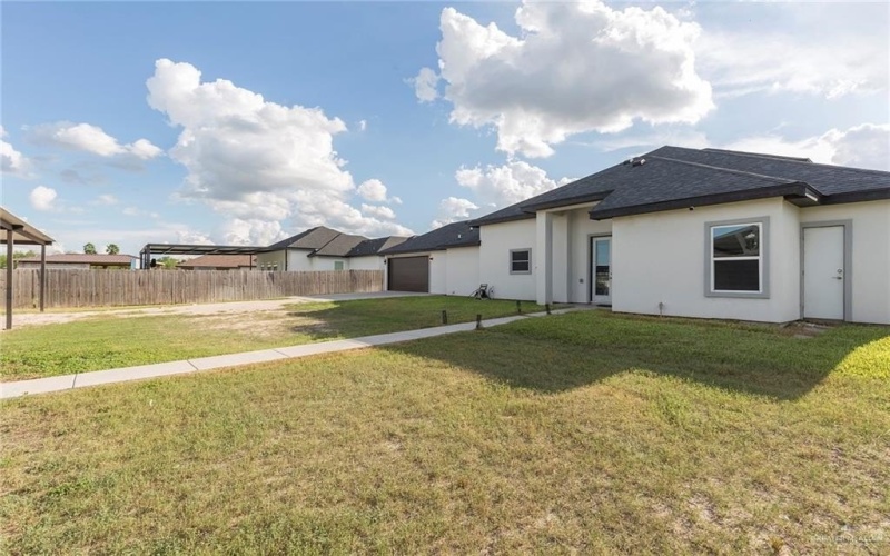 1005 Platinum Street, Palmview, TX 78572, 4 Habitaciones Habitaciones , ,2 BañosBaños,Residential,En Venta,1005 Platinum Street,450284