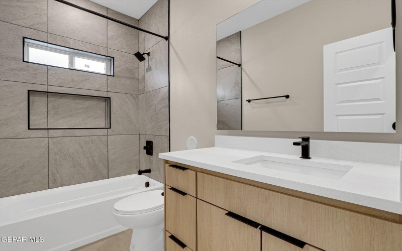 650 DAVI'S GREENWOOD COURT, Vinton, TX 79821, 3 Bedrooms Bedrooms, ,2 BathroomsBathrooms,Residential,For Sale,650 DAVI'S GREENWOOD COURT,922033