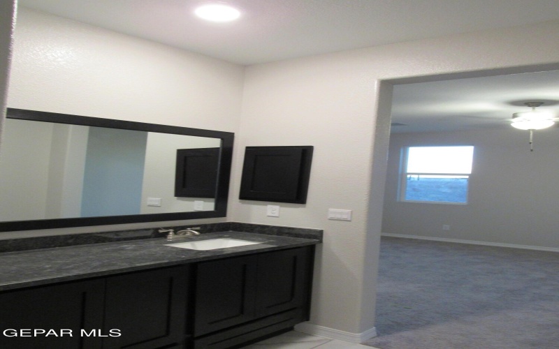 3717 Hill Top Place, El Paso, TX 79938, 4 Habitaciones Habitaciones , ,1 BañoBaños,Residential,En Venta,3717 Hill Top Place,922094
