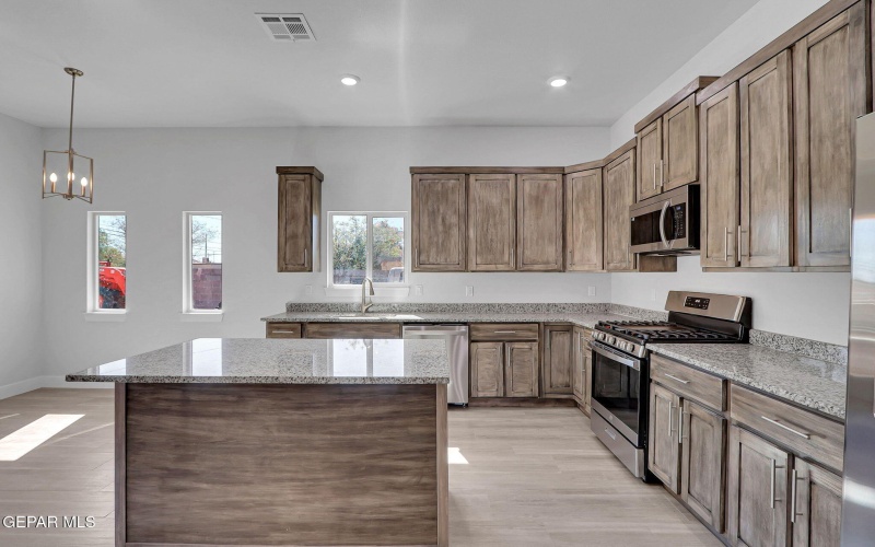 14406 Smokey Point Drive, El Paso, TX 79938, 3 Bedrooms Bedrooms, ,2 BathroomsBathrooms,Residential,For Sale,14406 Smokey Point Drive,920883