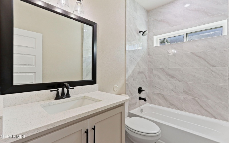 9853 La Morenita Circle, Socorro, TX 79927, 3 Bedrooms Bedrooms, ,2 BathroomsBathrooms,Residential,For Sale,9853 La Morenita Circle,920927