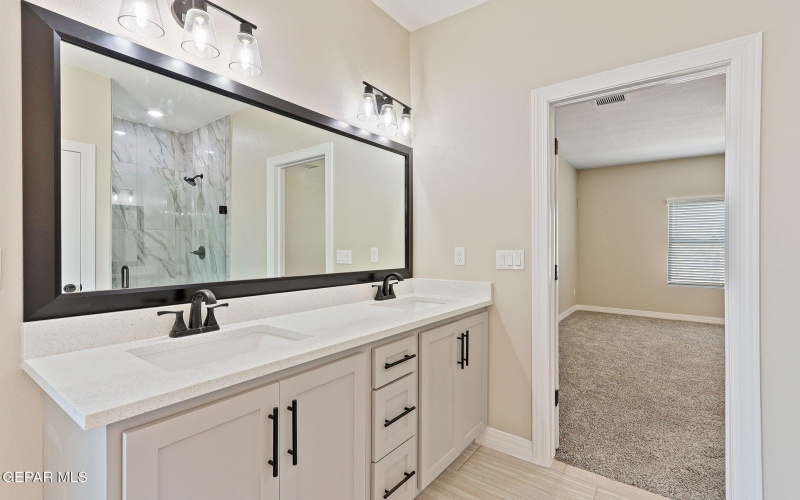 9853 La Morenita Circle, Socorro, TX 79927, 3 Bedrooms Bedrooms, ,2 BathroomsBathrooms,Residential,For Sale,9853 La Morenita Circle,920927