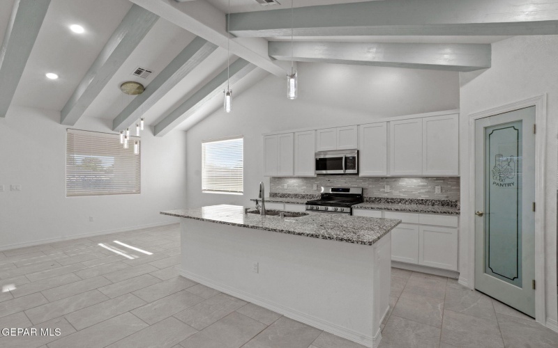 488 Plateau Drive, Socorro, TX 79927, 4 Habitaciones Habitaciones , ,1 BañoBaños,Residential,En Venta,488 Plateau Drive,920948