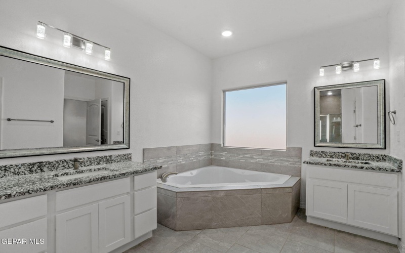 488 Plateau Drive, Socorro, TX 79927, 4 Habitaciones Habitaciones , ,1 BañoBaños,Residential,En Venta,488 Plateau Drive,920948