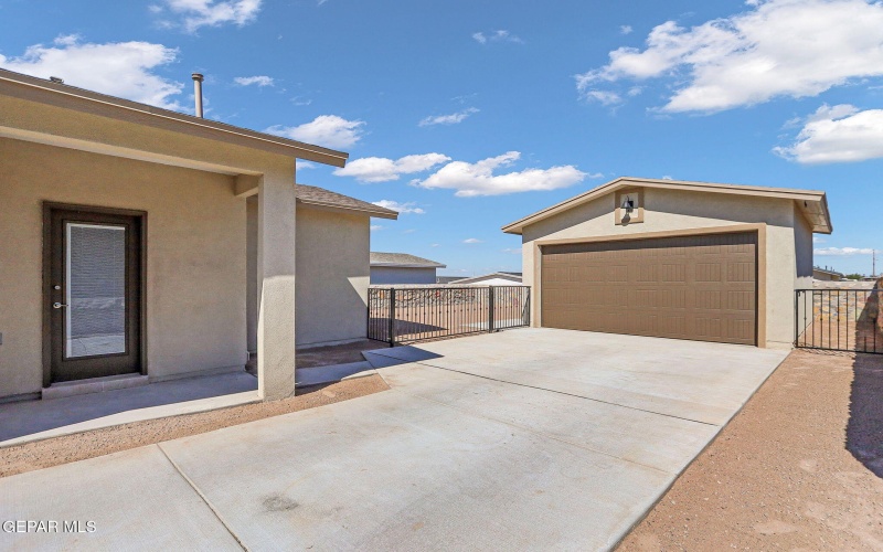 457 Miguel Payan Court, Vinton, TX 79821, 4 Bedrooms Bedrooms, ,2 BathroomsBathrooms,Residential,For Sale,457 Miguel Payan Court,920971