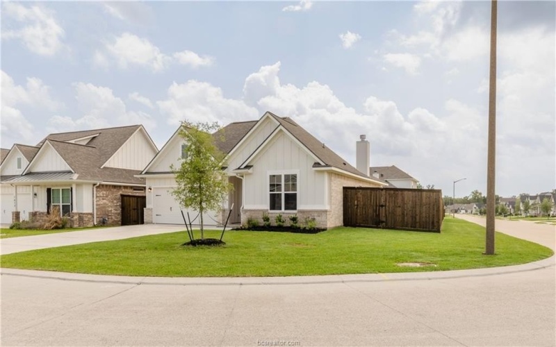 1615 Briscoe Manor Court, College Station, TX 77845, 3 Habitaciones Habitaciones , ,2 BañosBaños,Residential,En Venta,1615 Briscoe Manor Court,25000930