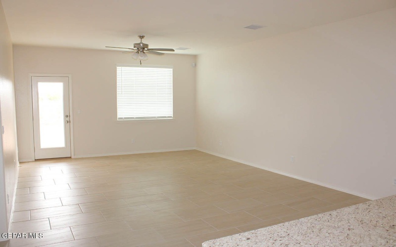 4792 Captain Isaac Camacho #B, El Paso, TX 79938, 3 Bedrooms Bedrooms, ,2 BathroomsBathrooms,Residential Lease,For Rent,4792 Captain Isaac Camacho,921045