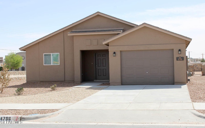 4796 CPT Isaac Camacho, El Paso, TX 79938, 4 Bedrooms Bedrooms, ,2 BathroomsBathrooms,Residential Lease,For Rent,4796 CPT Isaac Camacho,921050