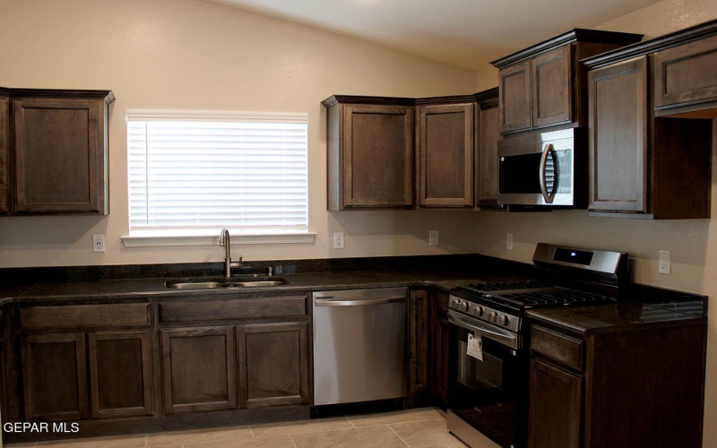 4796 CPT Isaac Camacho, El Paso, TX 79938, 4 Bedrooms Bedrooms, ,2 BathroomsBathrooms,Residential Lease,For Rent,4796 CPT Isaac Camacho,921050