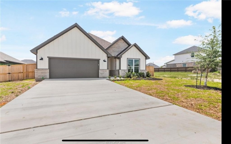 5004 Booth Falls Trail, Bryan, TX 77802, 3 Habitaciones Habitaciones , ,2 BañosBaños,Residential,En Venta,5004 Booth Falls Trail,25001060