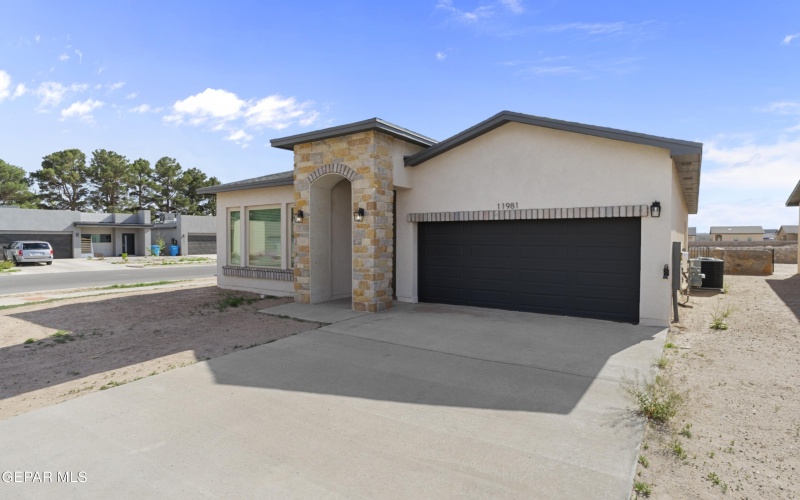 11981 Medalla Street, Socorro, TX 79927, 4 Bedrooms Bedrooms, ,2 BathroomsBathrooms,Residential,For Sale,11981 Medalla Street,921073