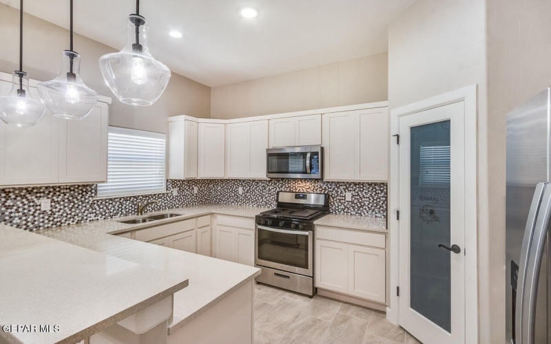 11969 Medalla Street, Socorro, TX 79927, 4 Bedrooms Bedrooms, ,2 BathroomsBathrooms,Residential,For Sale,11969 Medalla Street,921080