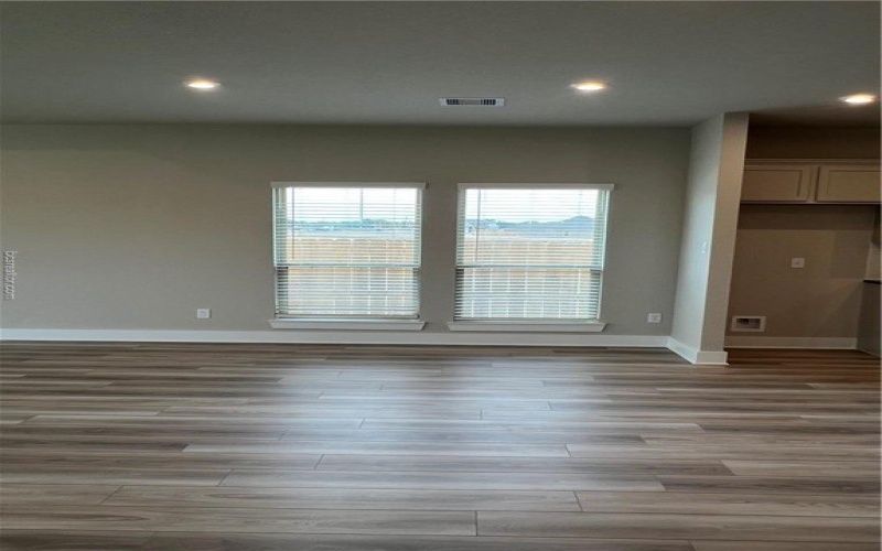 6303 Raleigh Drive, College Station, TX 77845, 4 Habitaciones Habitaciones , ,2 BañosBaños,Residential,En Venta,6303 Raleigh Drive,25001105