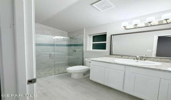 13837 Summer Valley Avenue, El Paso, TX 79928, 4 Bedrooms Bedrooms, ,2 BathroomsBathrooms,Residential,For Sale,13837 Summer Valley Avenue,921104