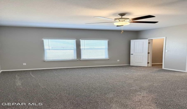 13837 Summer Valley Avenue, El Paso, TX 79928, 4 Bedrooms Bedrooms, ,2 BathroomsBathrooms,Residential,For Sale,13837 Summer Valley Avenue,921104
