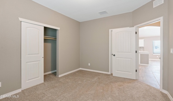 13864 Summer Valley Avenue, El Paso, TX 79928, 4 Bedrooms Bedrooms, ,3 BathroomsBathrooms,Residential,For Sale,13864 Summer Valley Avenue,921114