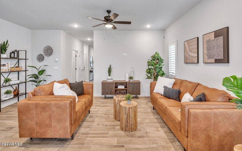 12916 Tatenhill Drive, El Paso, TX 79928, 3 Bedrooms Bedrooms, ,1 BathroomBathrooms,Residential,For Sale,12916 Tatenhill Drive,921299