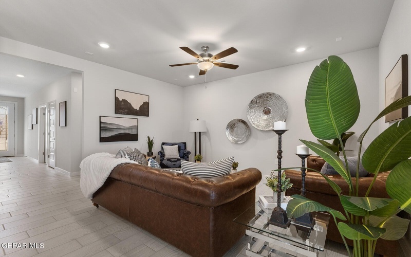 12920 Tatenhill Drive, El Paso, TX 79928, 4 Bedrooms Bedrooms, ,1 BathroomBathrooms,Residential,For Sale,12920 Tatenhill Drive,921305