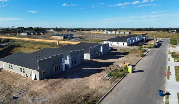 915 13th Street, Alamo, TX 78589, ,Residential Multi Family,For Sale,915 13th Street,459750