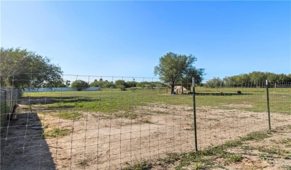 16311 Citrus Drive, McAllen, TX 78541, 3 Bedrooms Bedrooms, ,2 BathroomsBathrooms,Residential,For Sale,16311 Citrus Drive,459755