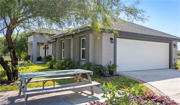 16311 Citrus Drive, McAllen, TX 78541, 3 Bedrooms Bedrooms, ,2 BathroomsBathrooms,Residential,For Sale,16311 Citrus Drive,459755