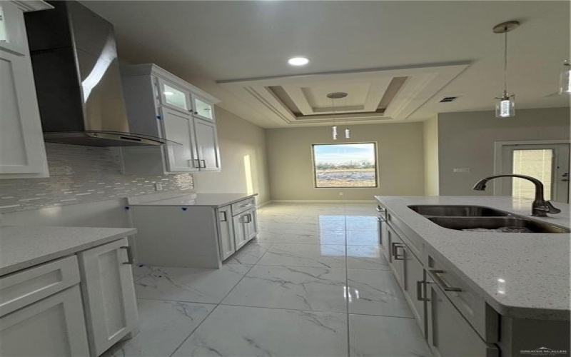 907 39th Street, San Juan, TX 78516, 4 Bedrooms Bedrooms, ,2 BathroomsBathrooms,Residential,For Sale,907 39th Street,459850