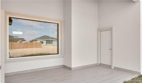 1004 Azalea Street, Mission, TX 78572, 3 Bedrooms Bedrooms, ,2 BathroomsBathrooms,Residential,For Sale,1004 Azalea Street,459858