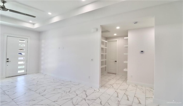 112 Cedro Street, Weslaco, TX 78596, 3 Bedrooms Bedrooms, ,1 BathroomBathrooms,Residential,For Sale,112 Cedro Street,459863