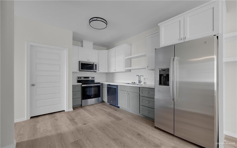 3421 Kerala Avenue #D, Edinburg, TX 78542, 3 Bedrooms Bedrooms, ,2 BathroomsBathrooms,Residential Lease,For Rent,3421 Kerala Avenue,459968