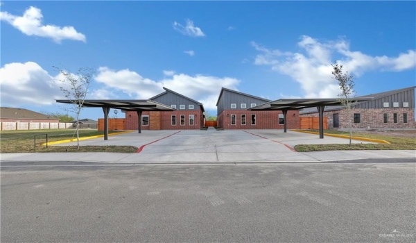 1007 Hidden Hills Street, Mission, TX 78572, ,Residential Multi Family,For Sale,1007 Hidden Hills Street,460174