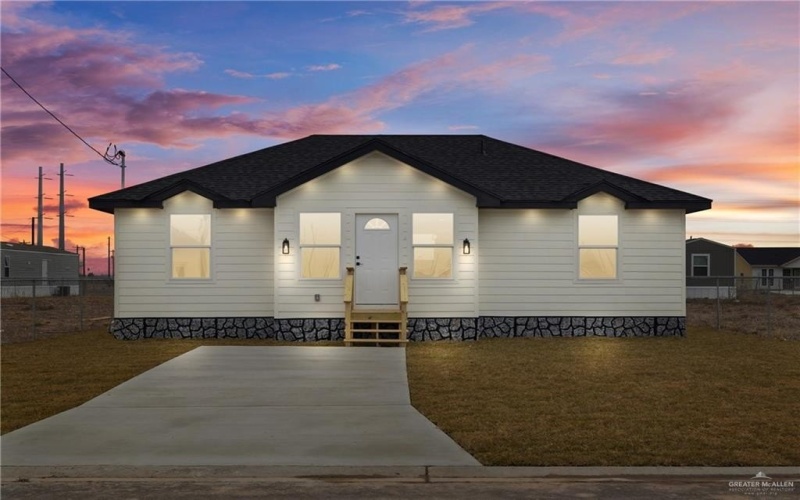 223 Euforia Avenue, Donna, TX 78537, 3 Bedrooms Bedrooms, ,2 BathroomsBathrooms,Residential,For Sale,223 Euforia Avenue,460234
