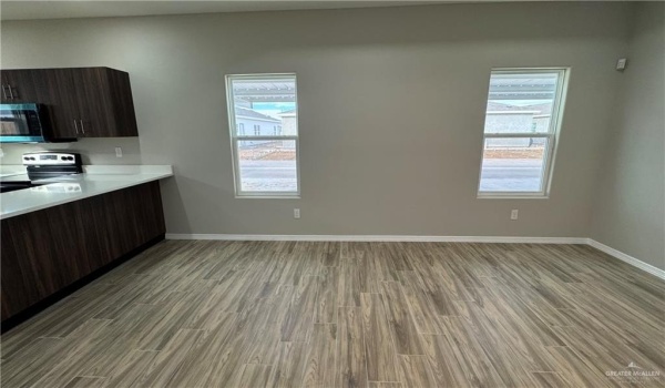 2309 N 43rd Street #2, McAllen, TX 78501, 3 Bedrooms Bedrooms, ,2 BathroomsBathrooms,Residential Lease,For Rent,2309 N 43rd Street,460405