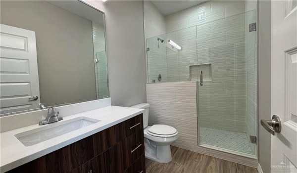 2309 N 43rd Street #2, McAllen, TX 78501, 3 Bedrooms Bedrooms, ,2 BathroomsBathrooms,Residential Lease,For Rent,2309 N 43rd Street,460405