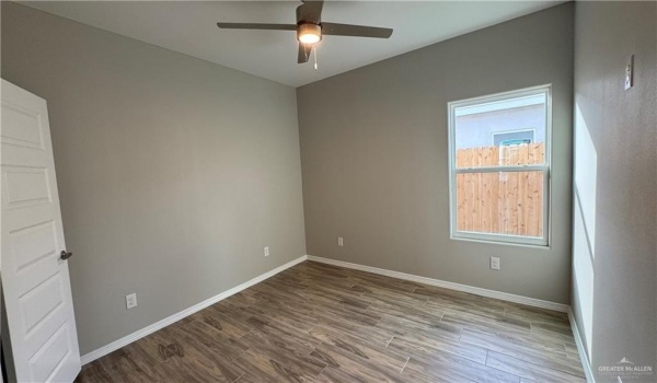 2309 N 43rd Street #2, McAllen, TX 78501, 3 Bedrooms Bedrooms, ,2 BathroomsBathrooms,Residential Lease,For Rent,2309 N 43rd Street,460405