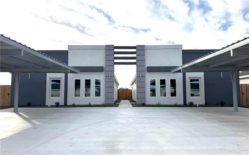 2309 N 43rd Street #2, McAllen, TX 78501, 3 Bedrooms Bedrooms, ,2 BathroomsBathrooms,Residential Lease,For Rent,2309 N 43rd Street,460405