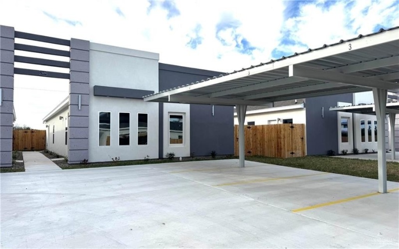 2309 N 43rd Street #2, McAllen, TX 78501, 3 Bedrooms Bedrooms, ,2 BathroomsBathrooms,Residential Lease,For Rent,2309 N 43rd Street,460405