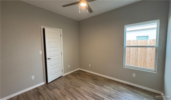 2309 N 43rd Street #4, McAllen, TX 78501, 2 Bedrooms Bedrooms, ,2 BathroomsBathrooms,Residential Lease,For Rent,2309 N 43rd Street,460407