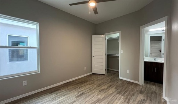 2313 N 43rd Street #4, McAllen, TX 78501, 2 Bedrooms Bedrooms, ,2 BathroomsBathrooms,Residential Lease,For Rent,2313 N 43rd Street,460421