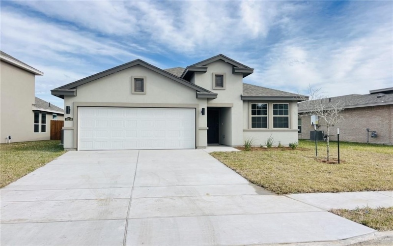 8316 N 35th Street, McAllen, TX 78504, 4 Bedrooms Bedrooms, ,2 BathroomsBathrooms,Residential Lease,For Rent,8316 N 35th Street,460426