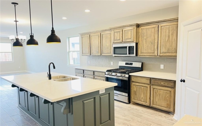 8316 N 35th Street, McAllen, TX 78504, 4 Bedrooms Bedrooms, ,2 BathroomsBathrooms,Residential Lease,For Rent,8316 N 35th Street,460426