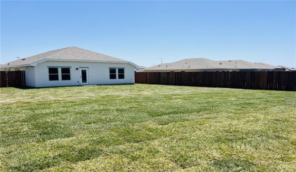 8313 N 34th Lane, McAllen, TX 78504, 3 Bedrooms Bedrooms, ,2 BathroomsBathrooms,Residential Lease,For Rent,8313 N 34th Lane,460435
